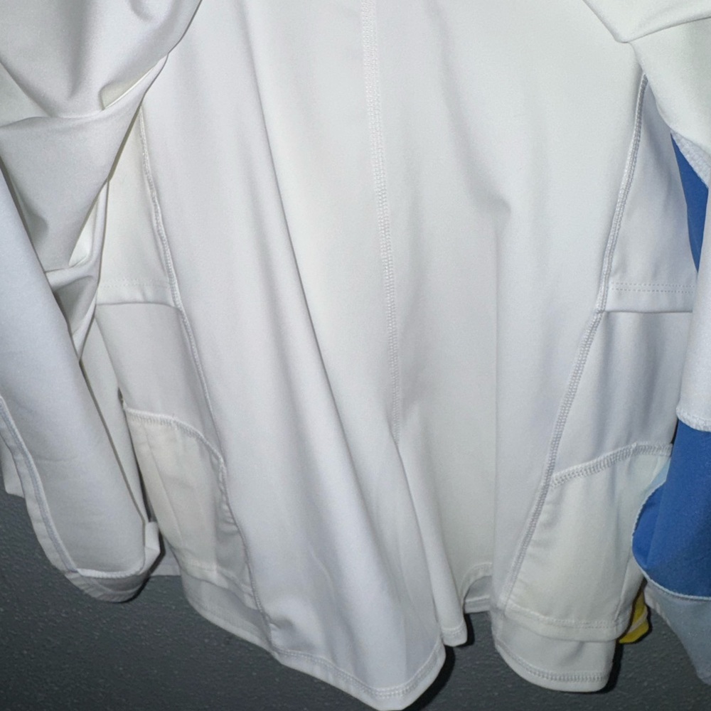 Fourlaps Athletic Dress with Built-In Bike Shorts White & Blue Activewear - Picture 6 of 7
